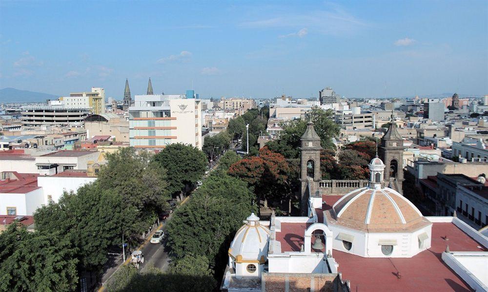 Hotel Vista Hermosa Гвадалахара Экстерьер фото